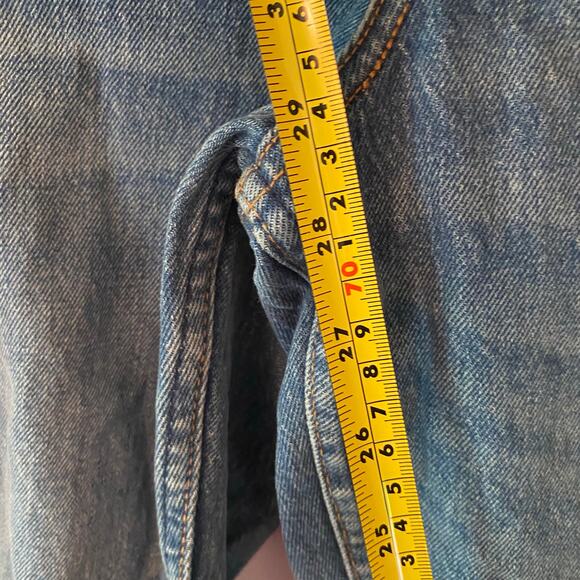 Abercrombie & Fitch High Rise Mom Jean Distressed Medium Wash Women 10 / 30 Long - Picture 11 of 13